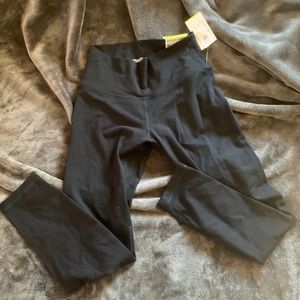 old navy balance leggings